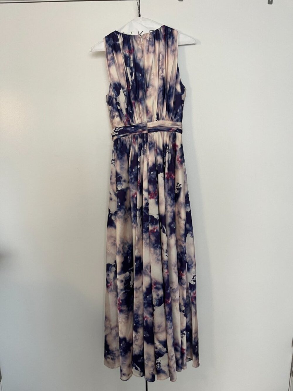 Badgley Mischka Formal Dress - Picture 5 of 9